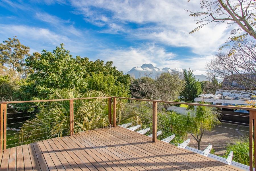4 Bedroom Property for Sale in Franschhoek Western Cape